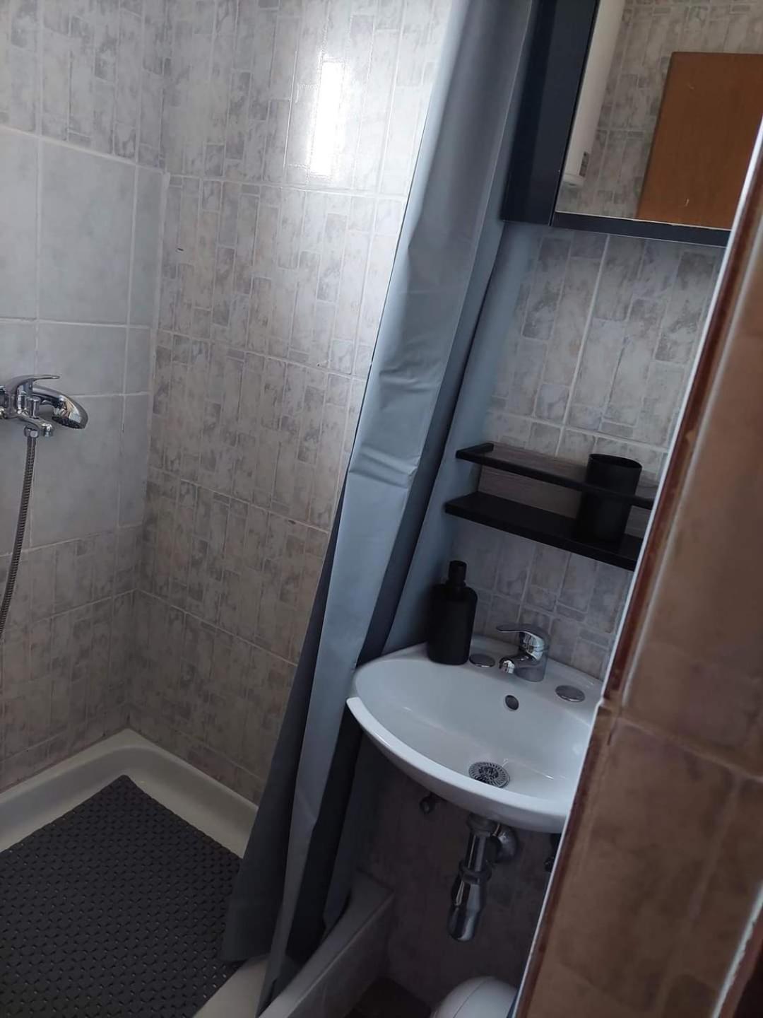 Apartmani Suhi Brod เมดูลิน ภายนอก รูปภาพ