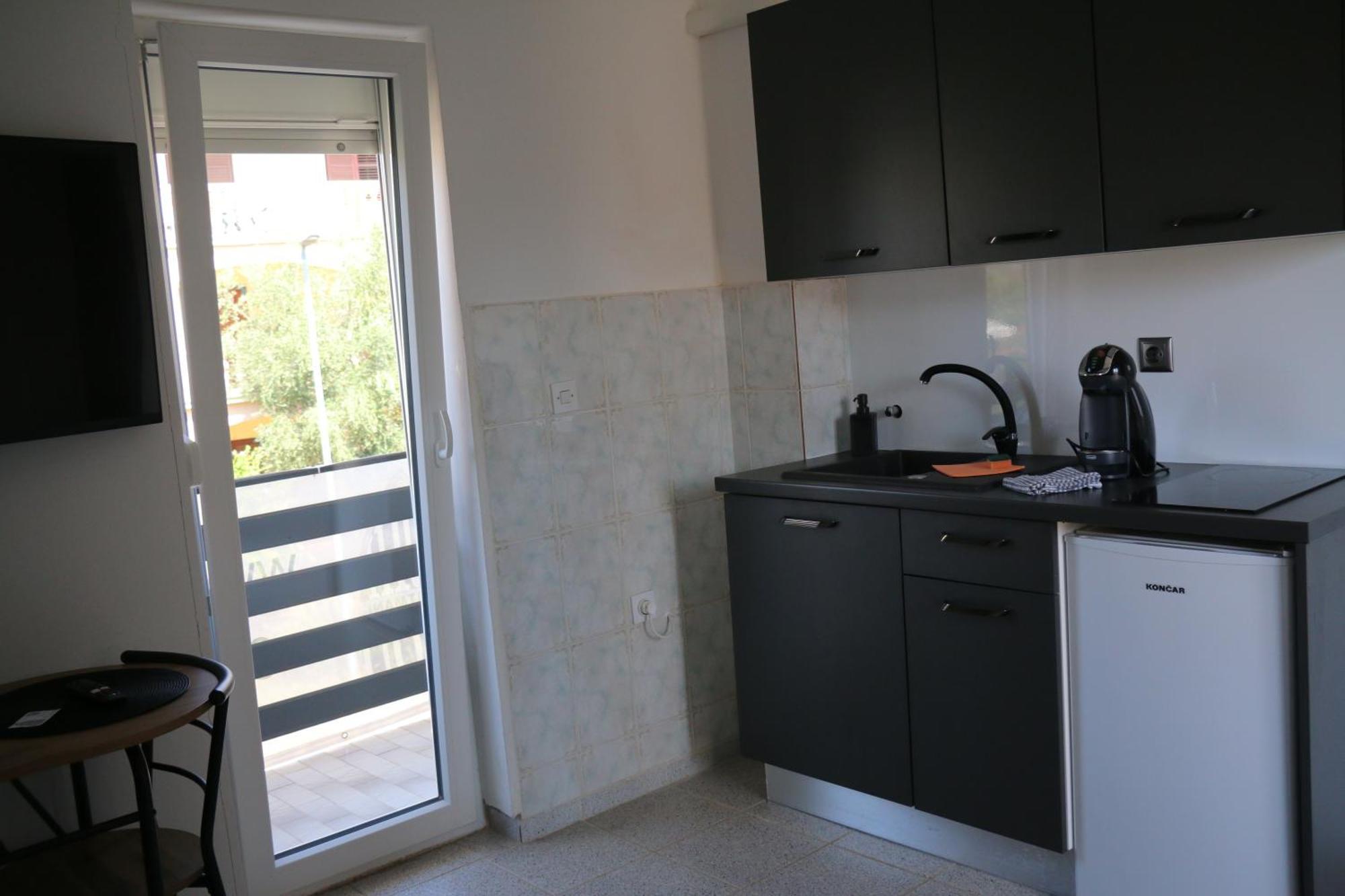 Apartmani Suhi Brod เมดูลิน ภายนอก รูปภาพ
